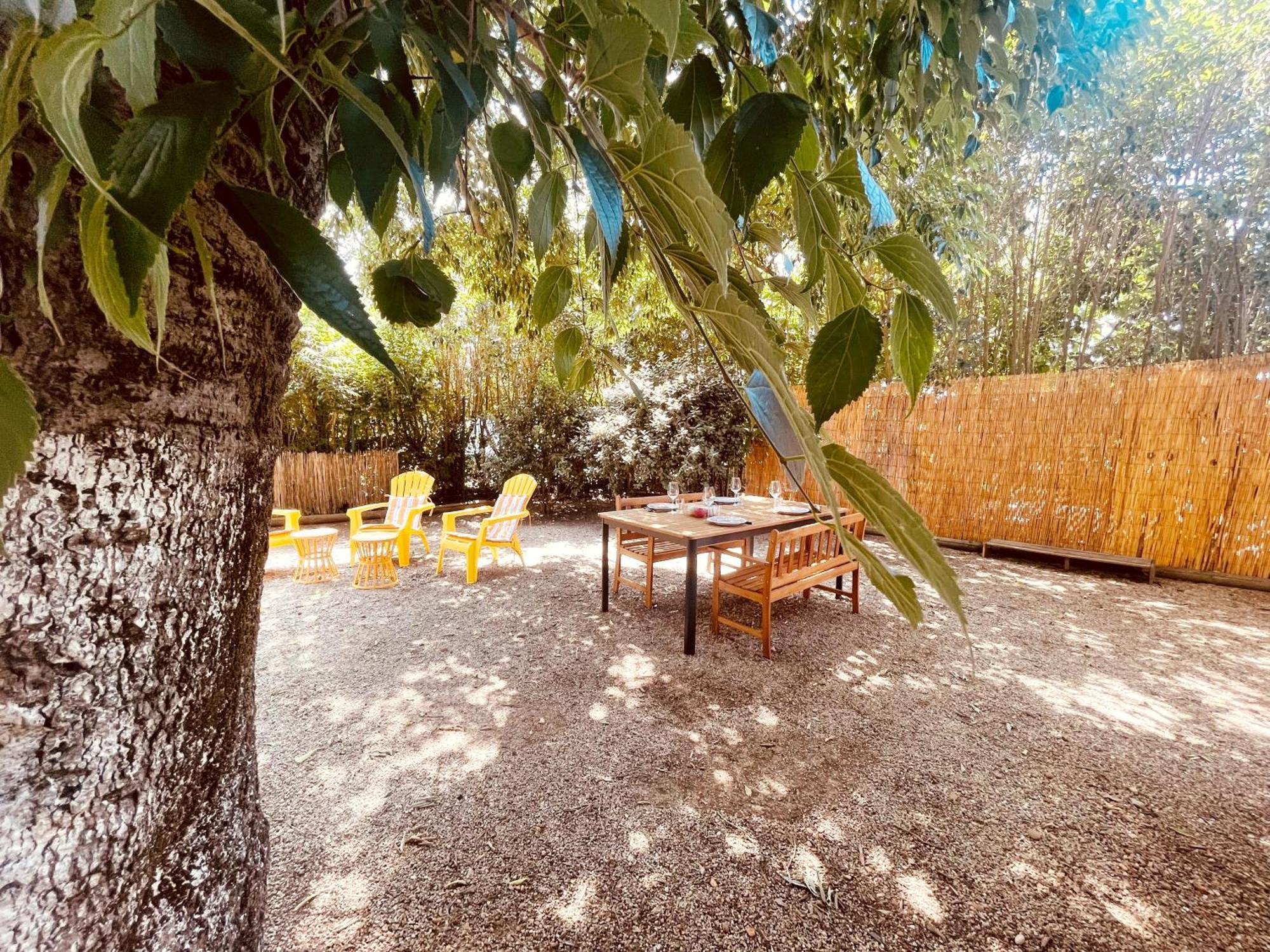 Le Patio, Jardin Privatif, Tennis Nîmes Exterior photo