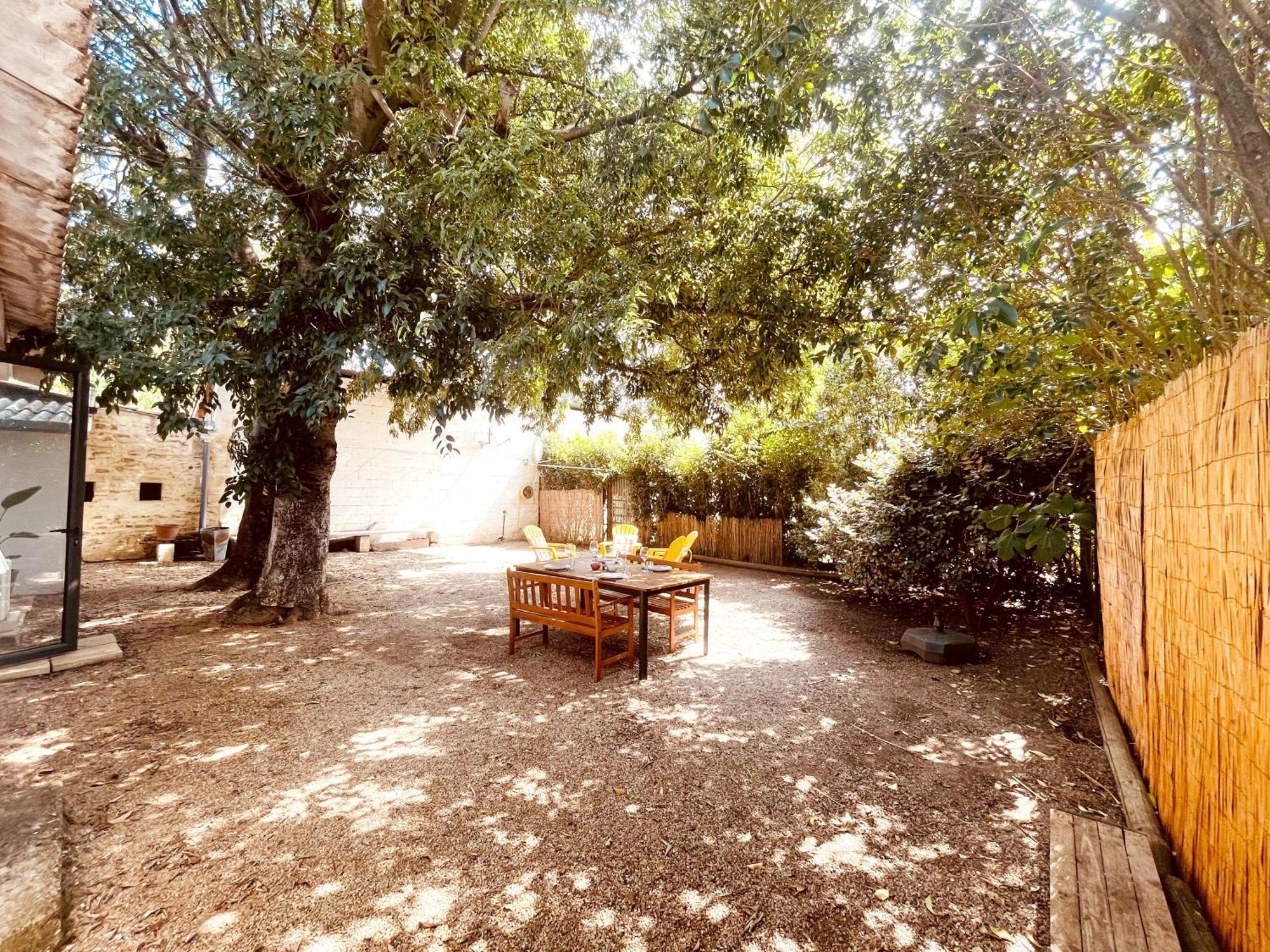 Le Patio, Jardin Privatif, Tennis Nîmes Exterior photo